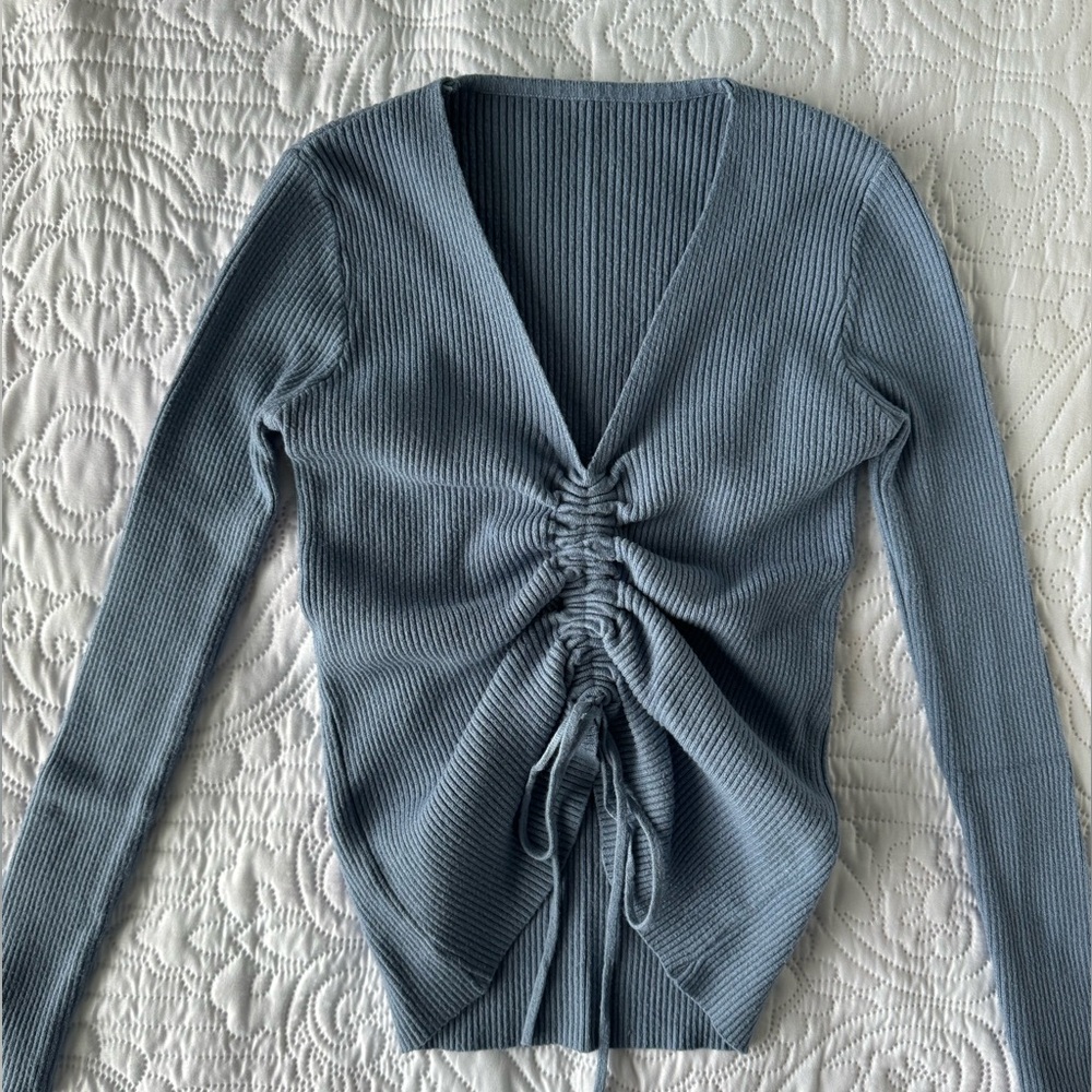 Drawstring V-Neck Long Sleeve Crop Top